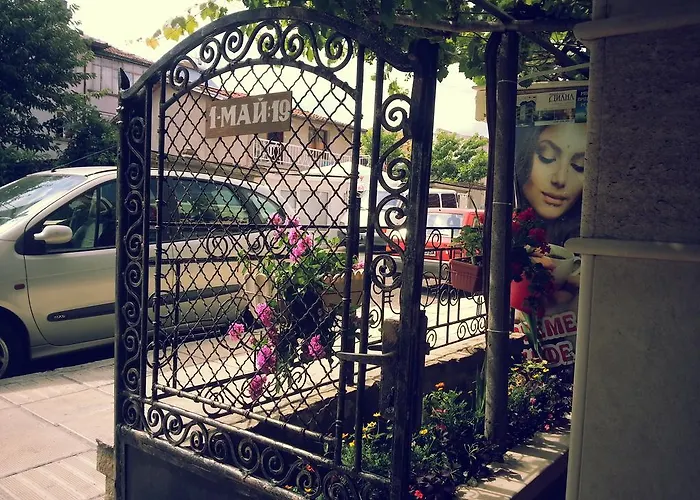 Diana Self Check-in Naousa