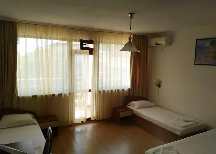 Konukevi Diana Self Check-in 3*